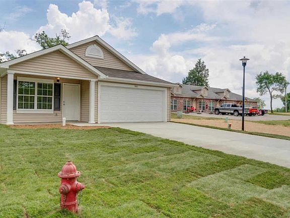2nd image of 966 Osage Villa Ct