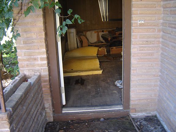 3rd image of 6510 Gammage St