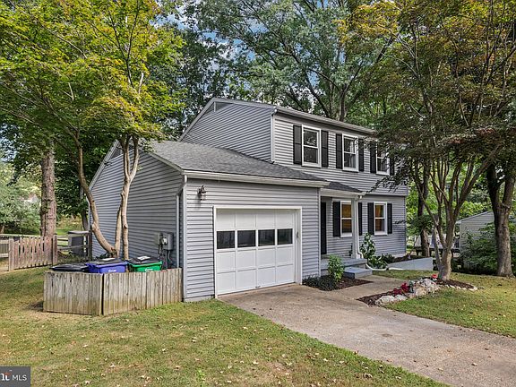 3rd image of 5418 Hesperus Dr
