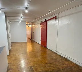 Rented by Jeffrey M Weinstein, LREB