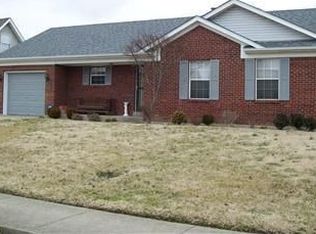 1824 Fall Run Ct, New Albany, IN 47150