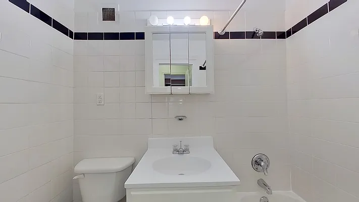 Rented by Compass | media 6