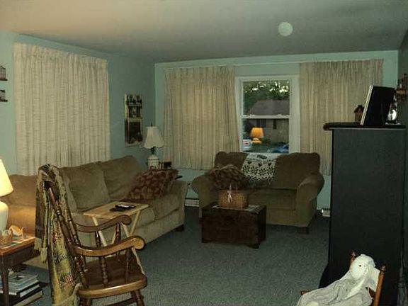 3rd image of 1009 Donald Dr