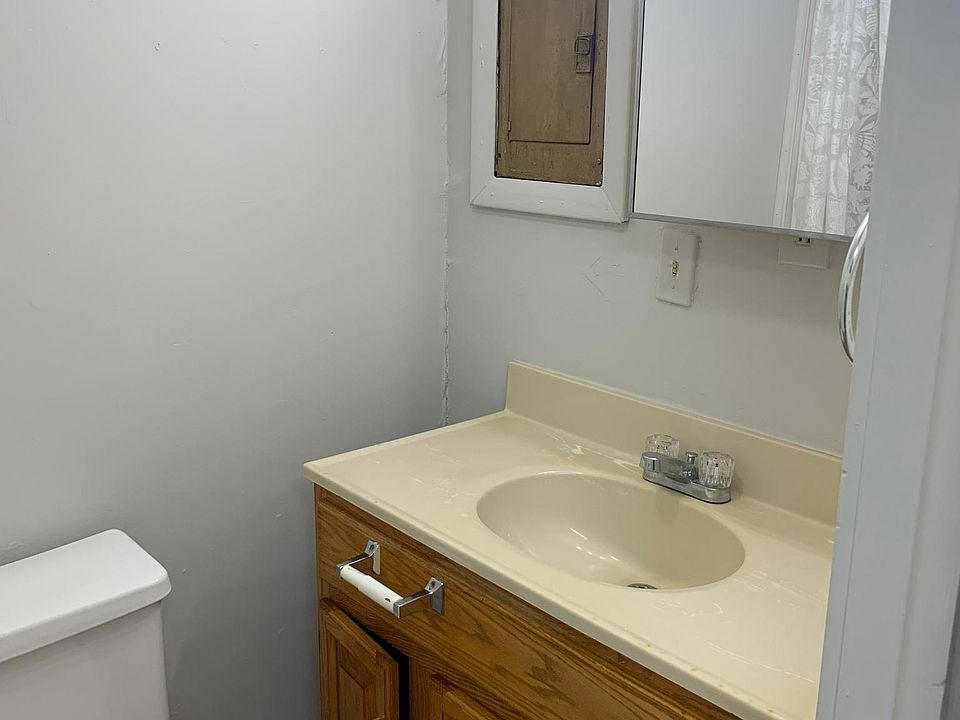 1st image of 217 E Seymour St APT 6