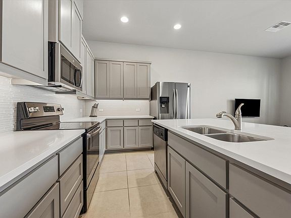5th image of 13001 Hymeadow Dr #38