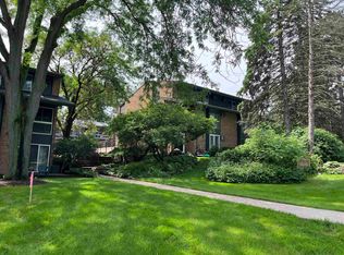 6247 Charing Cross Ln UNIT A, Middleton, WI 53562