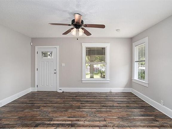 2nd image of 8909 North Blvd