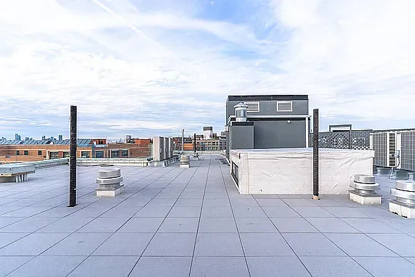 Rented by MySpaceNYC | media 12