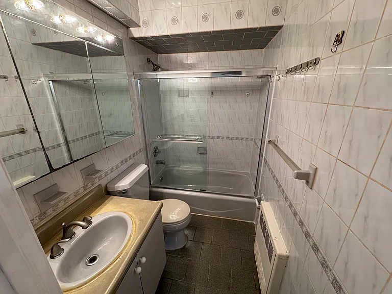 147-31 Barclay Ave #1 — Photo 3