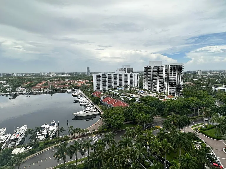 21055 Yacht Club Dr #1804 — Photo 18