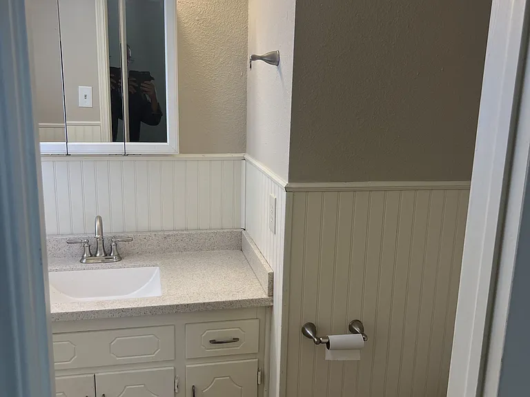 6213 NW Birch Ave — Photo 17