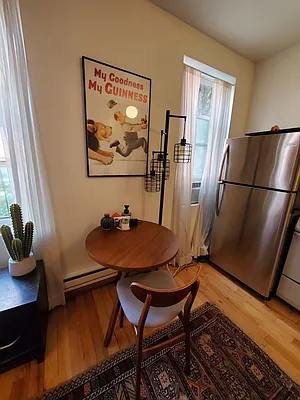 Rented by Oxford Property Group | media 10