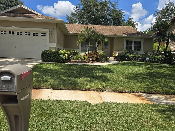 3321 Briarwood Cir, Safety Harbor, FL 34695