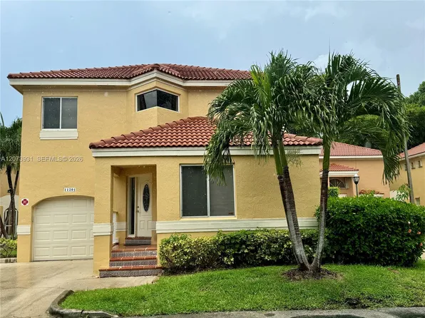11201 Lakeview Dr #48-M, Coral Springs, FL 33071
