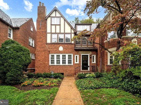 4451 Greenwich Pkwy NW, Washington, DC 20007