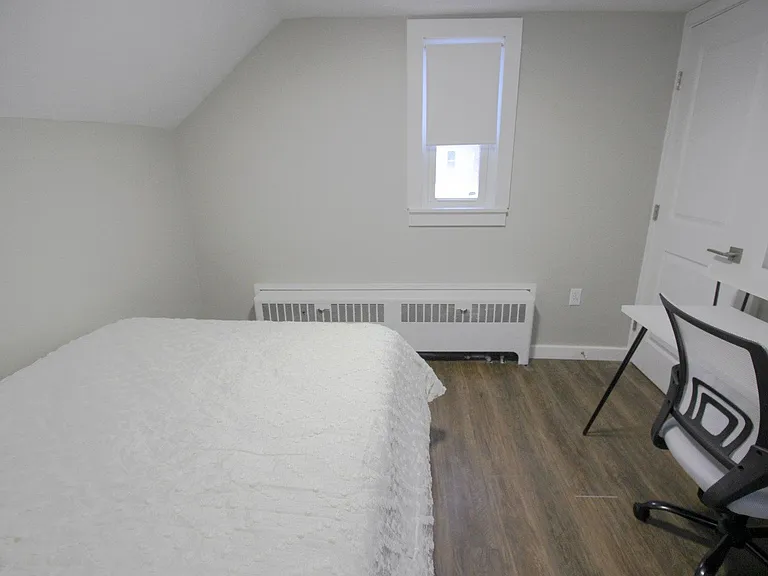 230 Bryant Ave — Photo 92