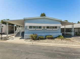 371 Bethel Ave SPC 2, Sanger, CA 93657