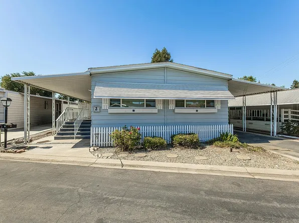 371 Bethel Ave Spc 2, Sanger, CA 93657
