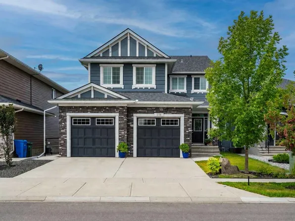 158 E Ranch Rd, Okotoks, AB T1S 0P4