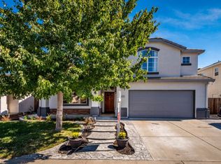 9035 Descendant Dr, Elk Grove, CA 95758