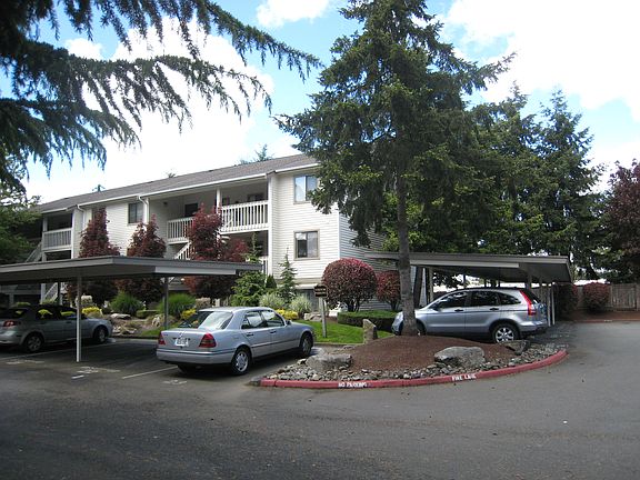 2nd image of 12519 SE 41st Pl APT B204