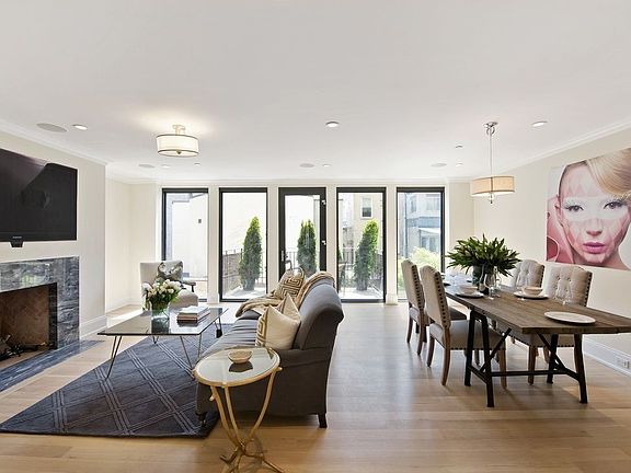 3rd image of 230 E 63rd St APT 3