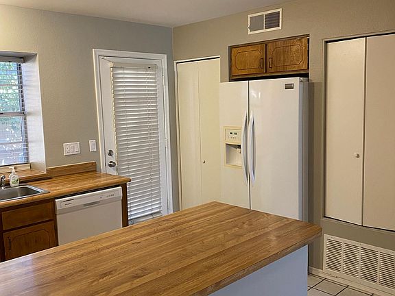 4th image of 4601 N 102nd Ave Unit 1022
