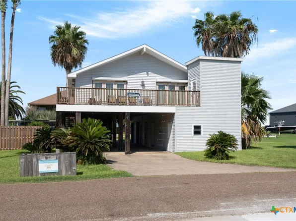 1213 Port South Dr, Port Mansfield, TX 78598