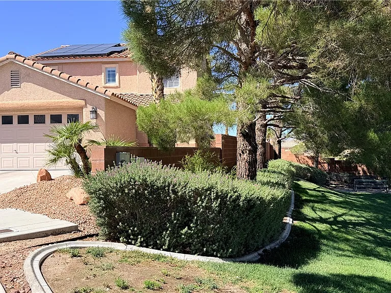 11173 Vivid Ave — Photo 3
