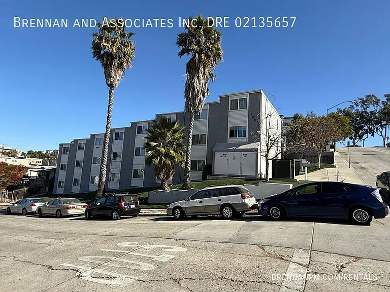 4201 51st St #3 — Photo 15