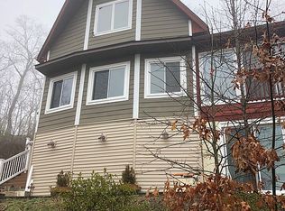 212 S Perkasie Rd, Perkasie, PA 18944