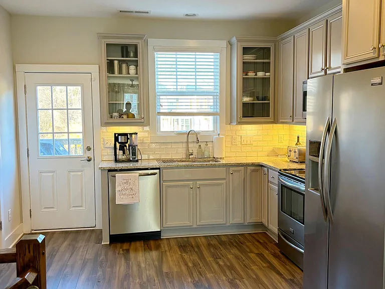 2821 Wilshire Hill Dr #117 — Photo 3