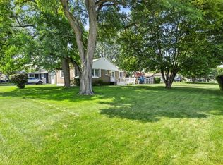 3274 Lyell Rd, Rochester, NY 14606