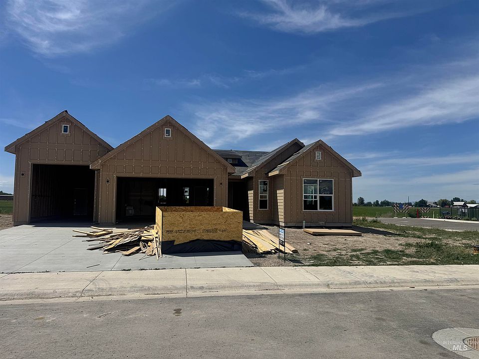 1st image of 600 Grand Harvest Ave