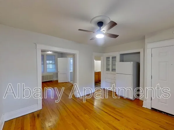 568 Park Ave #1, Albany, NY 12208