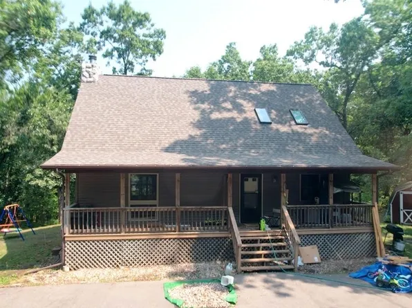W4660 50th St, Mauston, WI 53948