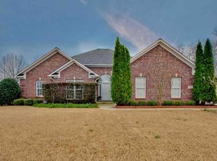 131 Danika Dr NW, Huntsville, AL 35806