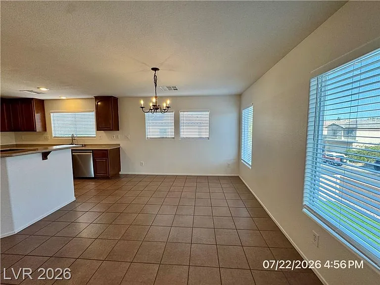 8612 Dodds Canyon St — Photo 5