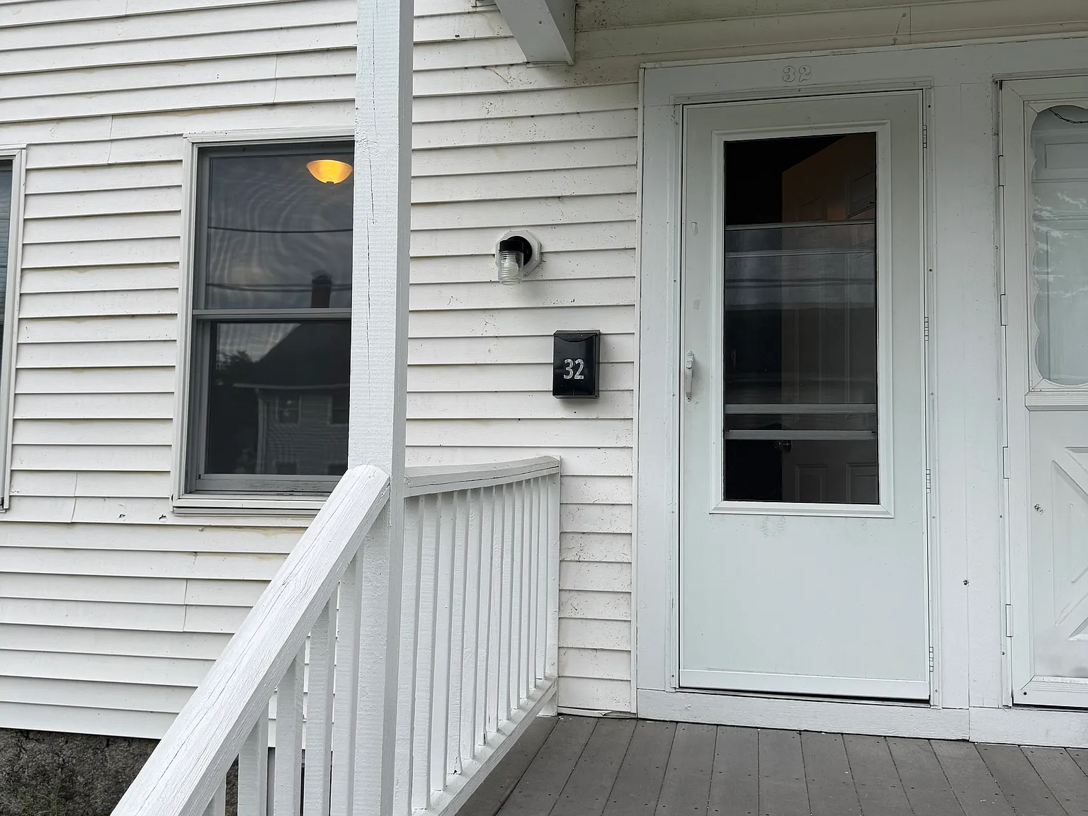 2 bed, 900 sqft, $2,000 — Photo 1