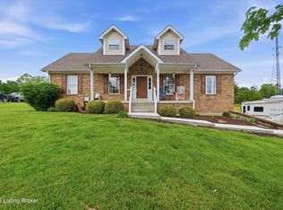 104 Dayhill Ct, Coxs Creek, KY 40013