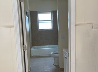 95 Wesleyan Ave, Providence, RI 02907