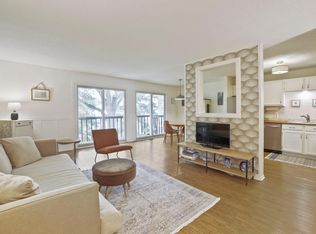 7267 Hunters Run #46C, Eden Prairie, MN 55346