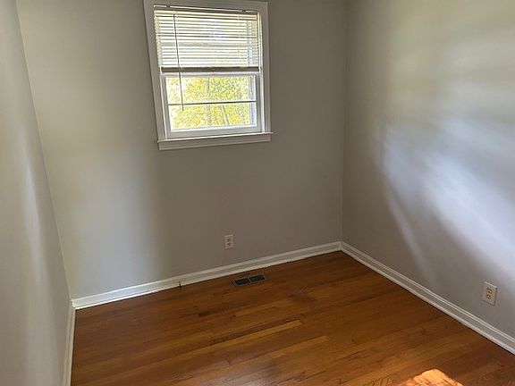 5th image of 2020 Lintwood Dr #A