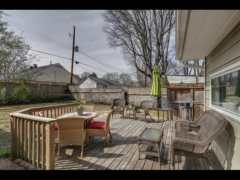 3611 Johnwood Dr — Photo 14
