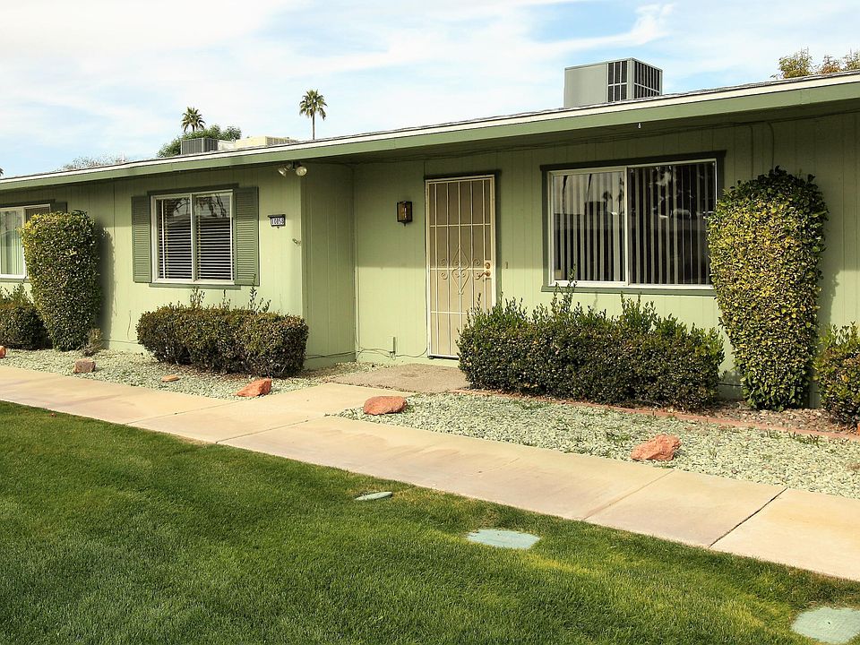 1st image of 10858 W Santa Fe Dr