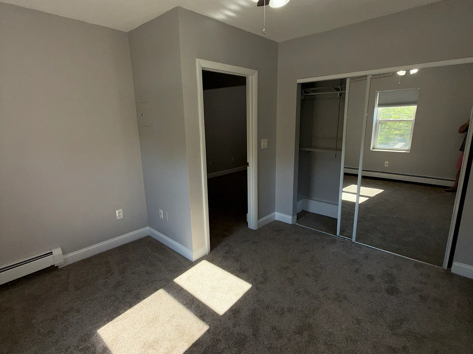 1 bed, 700 sqft, $1,890 — Photo 4
