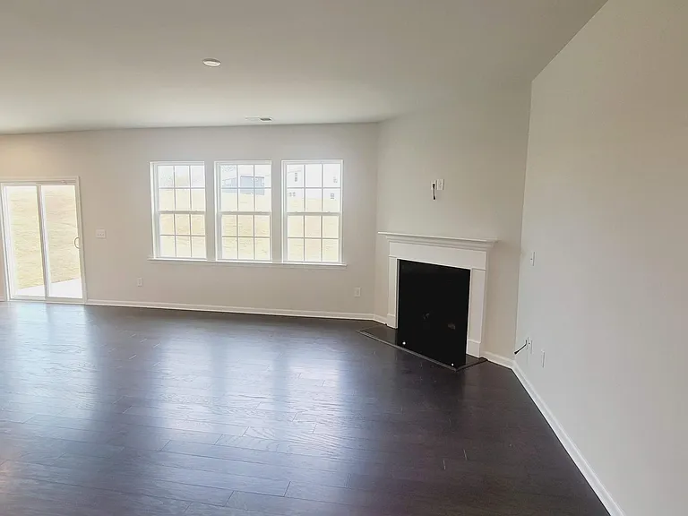 18118 New Mark Ave — Photo 10