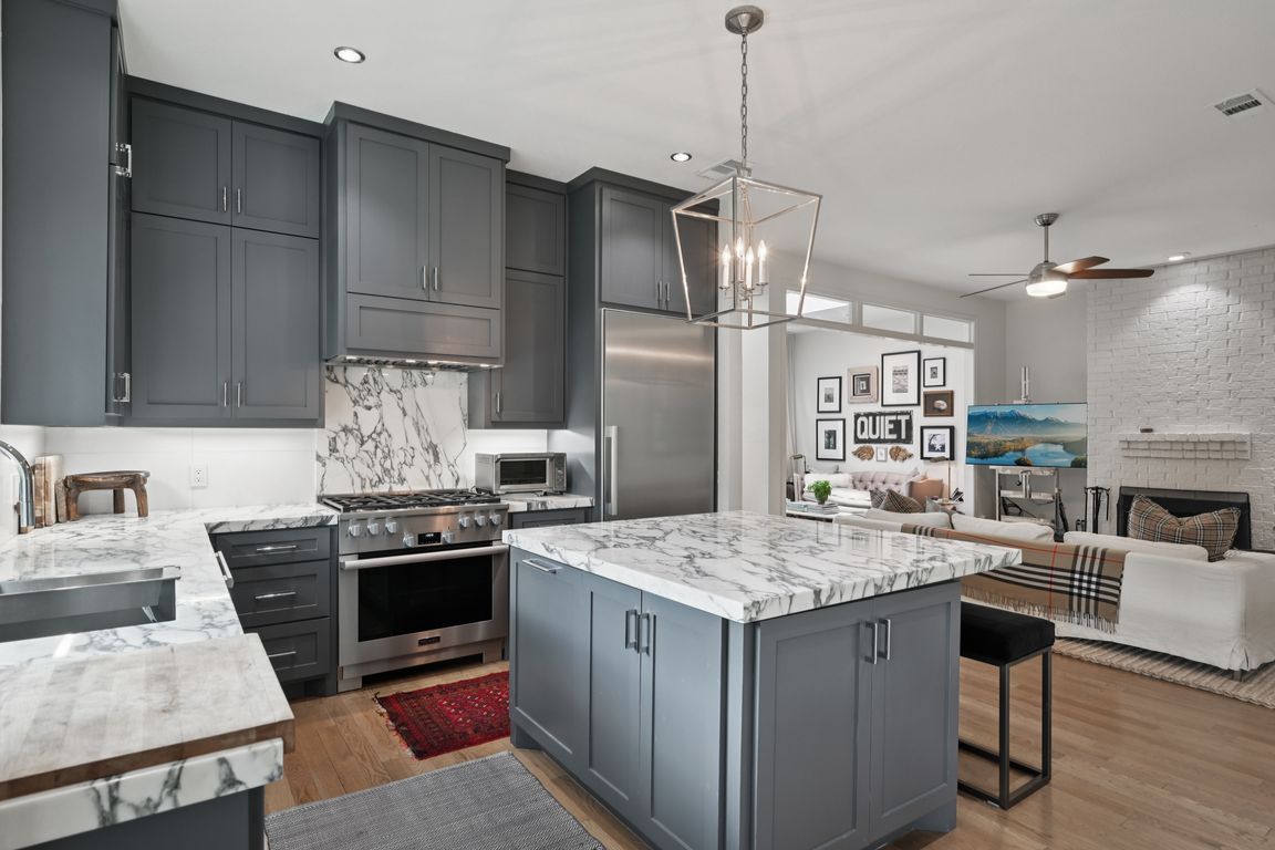Crescent Ln-S0808-021.jpg