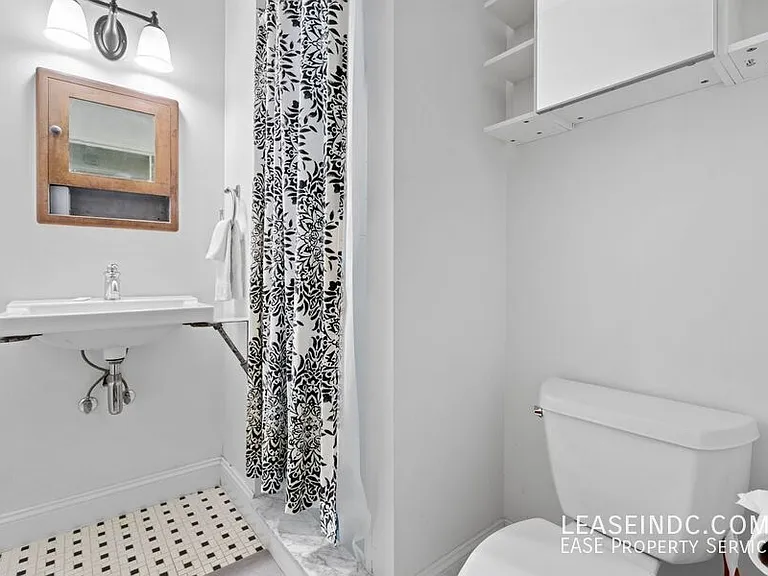 1503 12th St NW #3 — Photo 15