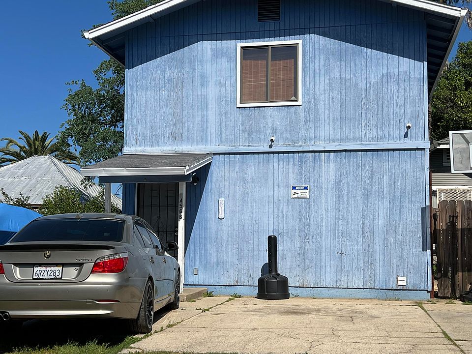 2nd image of 1456 Magnolia Ave #A & B